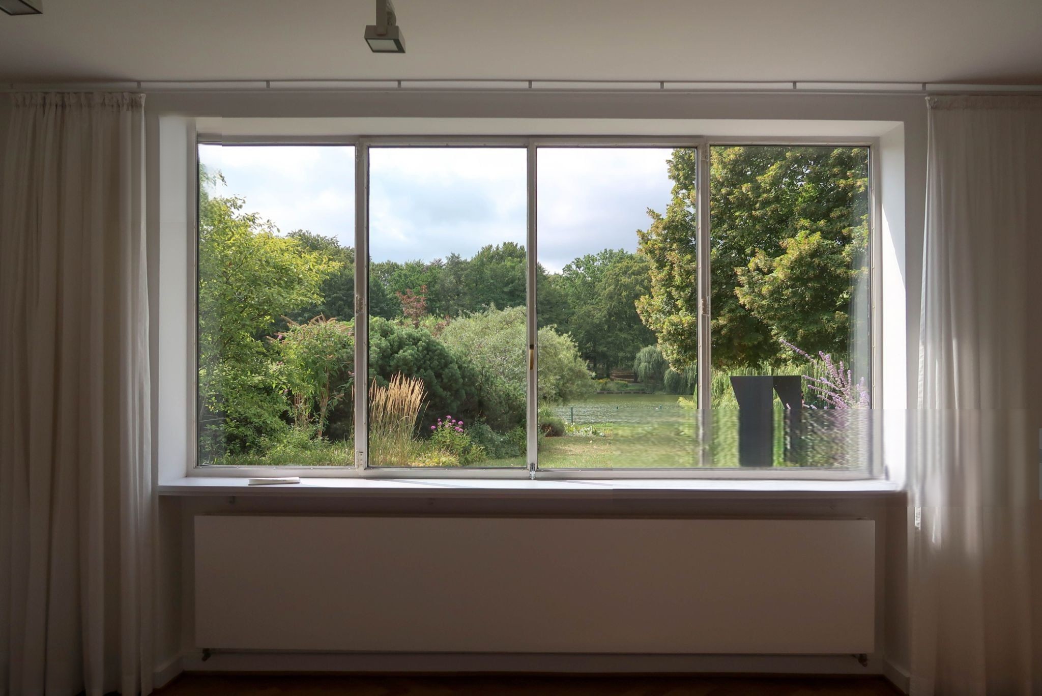 white Upvc Picture Windows